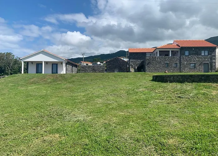 Casa Do Antonio Julio * São Roque do Pico